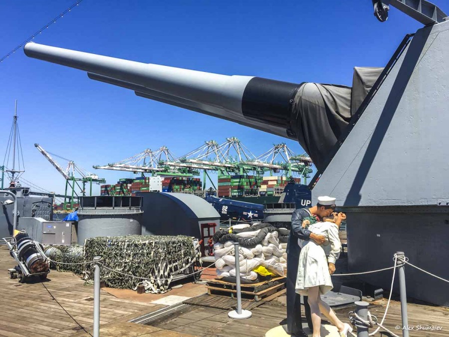 16-USS-Iowa-posledniy-lineynyy-korabl-v-istorii-flota.jpg